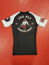 Load image into Gallery viewer, PIT Hawaii Flag Short Sleeve Rashguard